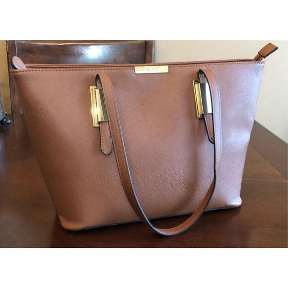 ALDO - EUC Brown Faux Leather Zippered-Top Shoulder Tote. Tailored & Structured - Picture 13 of 14